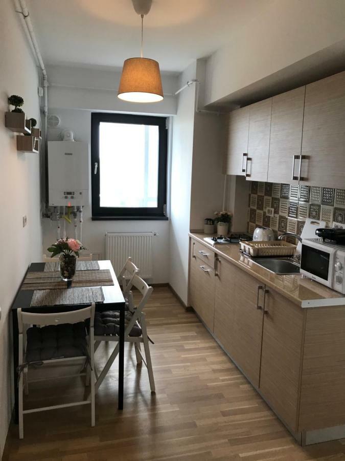 Апартаменты Apartament Cristina Мамая Экстерьер фото